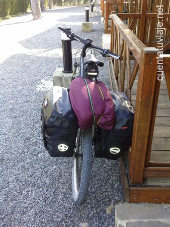 Viajando en Bici, con alforjas.